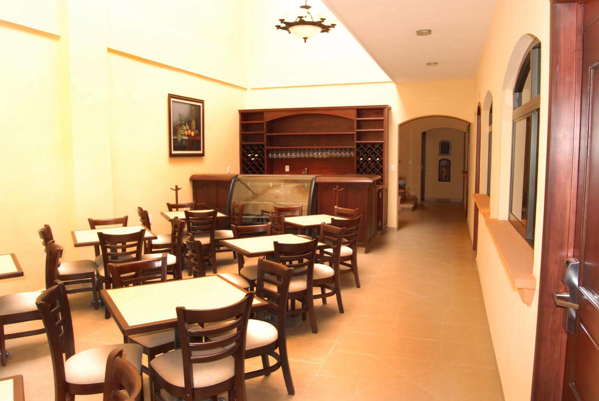 Hotel Centenario Iguala Екстер'єр фото